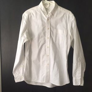 White button down everyday oxford